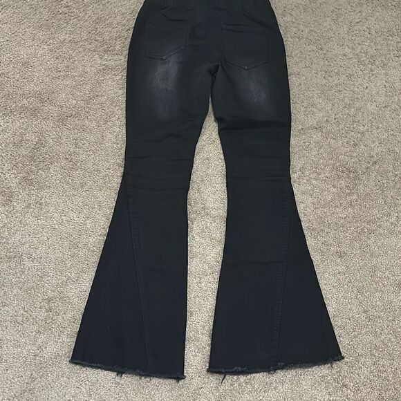 Women's M Pull On Bell Bottom Flare Jeans Black Distressed Grunge Stretchy - Picture 2 of 9